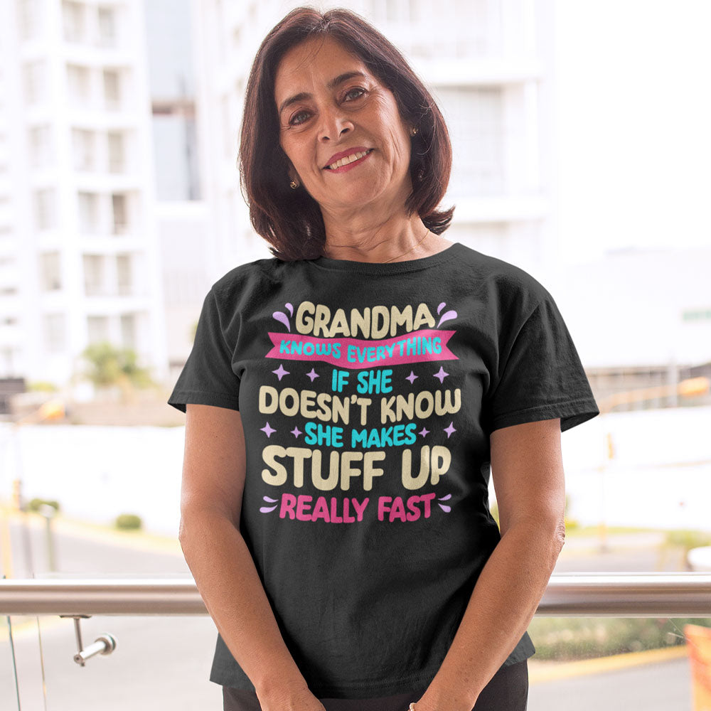 Grandma Knows | Black Tee Shirt